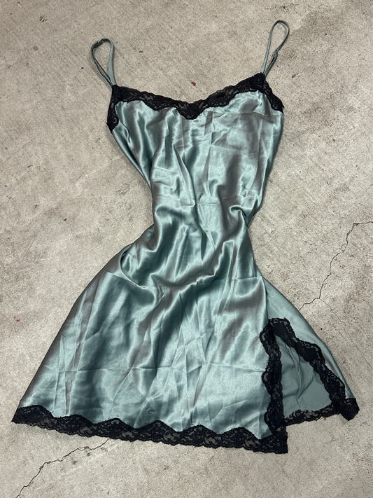 90s Victoria’s Secret slip dress